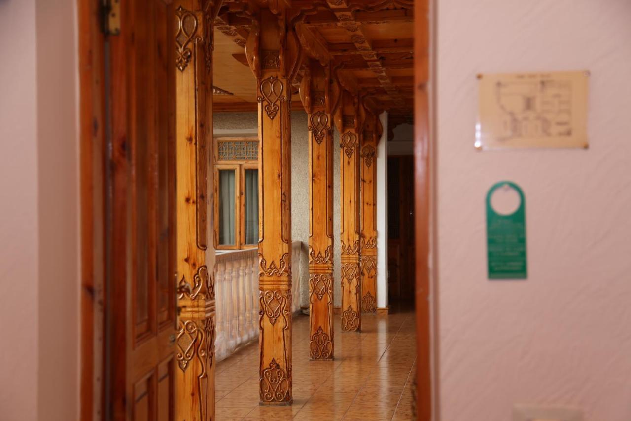 Malika Classic Hotel Samarkand Exteriör bild